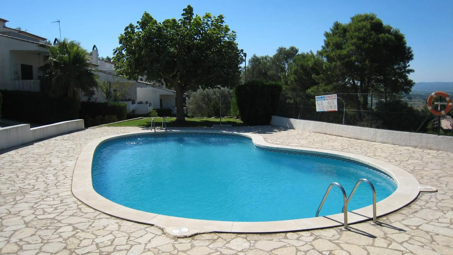 Casa Familiar Tranquila Con Piscina, Jardin Privado, Barbacoa Y Vista Al Castillo Y Montanas - Es-323-14 L'Estartit Feriehus
